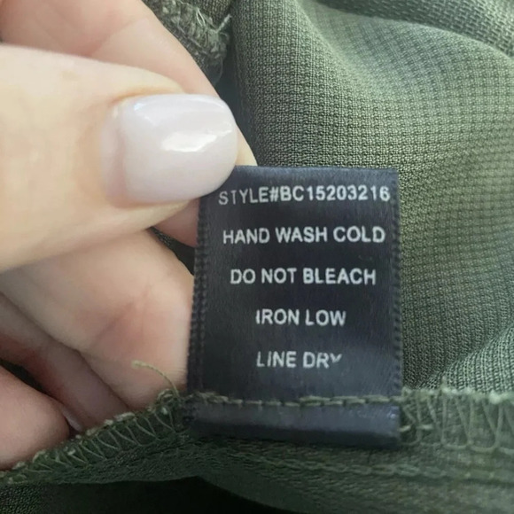 NWOT LA Hearts Green Hooded Utility Jacket Womens Size M/L (A) - Picture 4 of 5